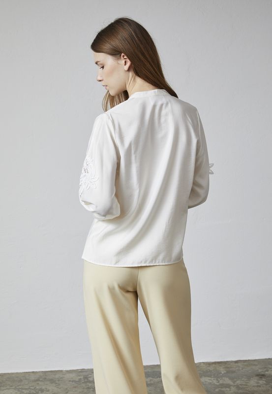 Viaba Shirt Offwhite